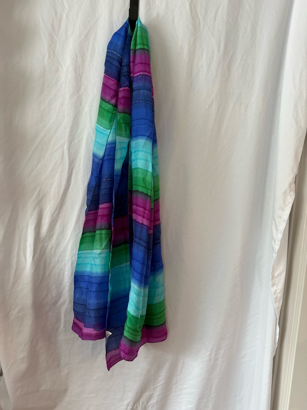 Serrv 100% silk scarf